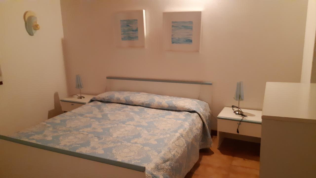 Villetta Corte Grande Villa Aprilia Marittima Bagian luar foto