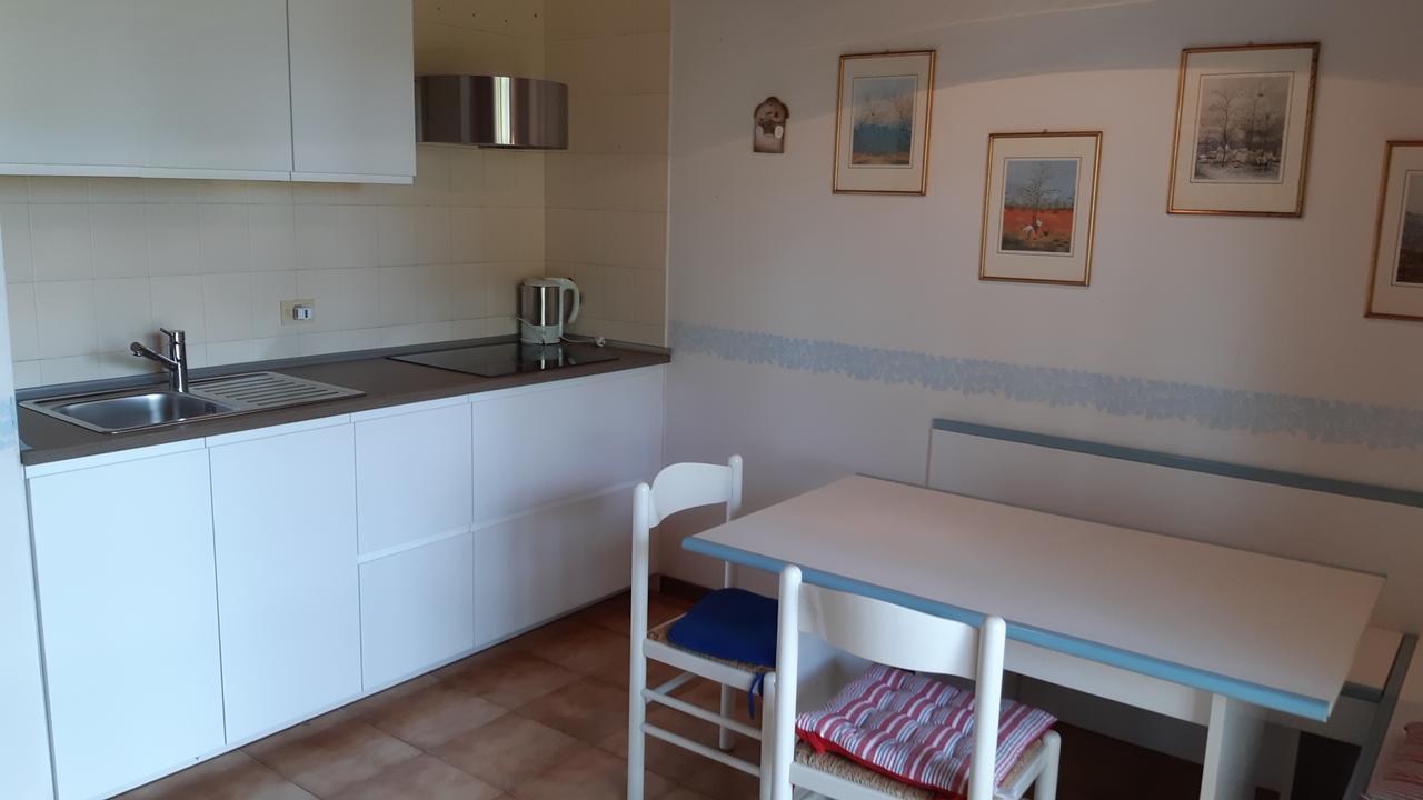 Villetta Corte Grande Villa Aprilia Marittima Bagian luar foto